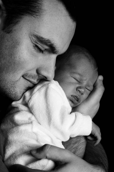 Séance photo pour bébé avec un photographe professionnel en studio à Lyon