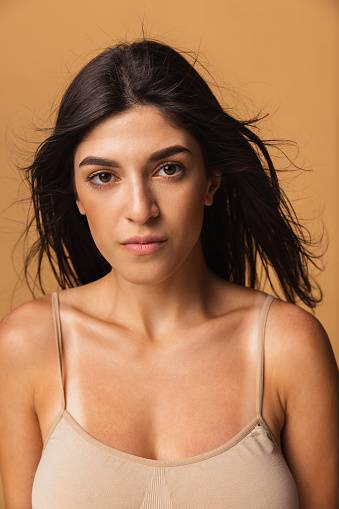 Photographe professionnel pour réaliser un book photo pour intégrer les agences de mannequins à Lyon dans le Rhône